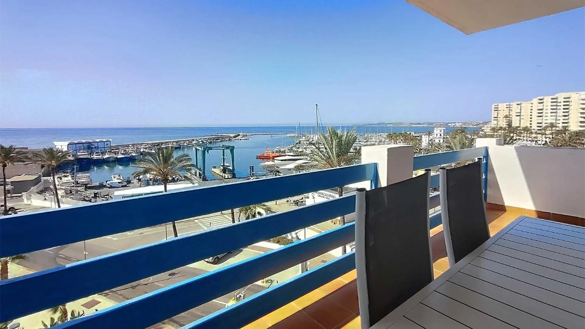 El Faro 3 Apartment Estepona